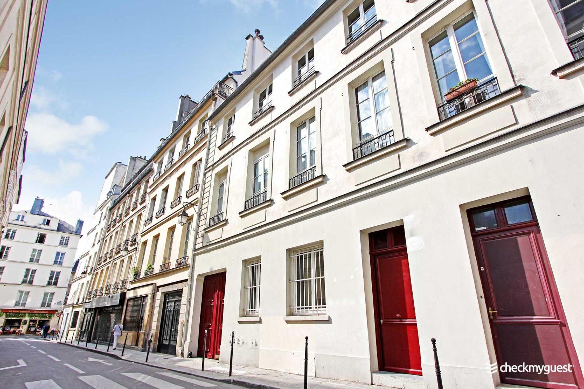 Authentic Apartment - 2Br-6P - Le Marais パリ エクステリア 写真